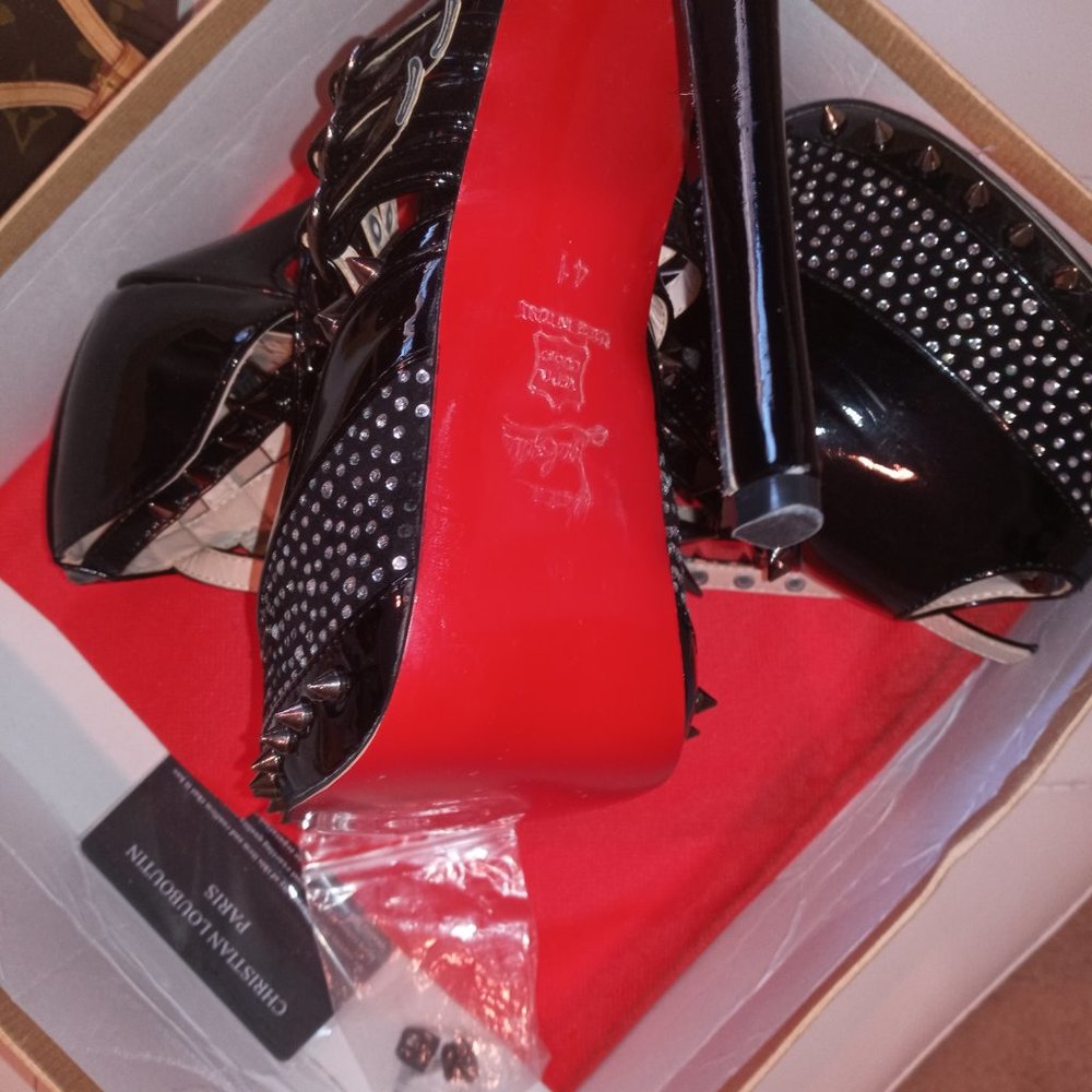 NWT Christian Louboutin Platform Heels - Picture 3 of 5